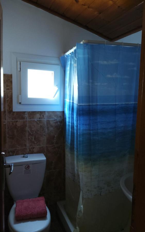 Rooms & Studios Christina Sarti Buitenkant foto