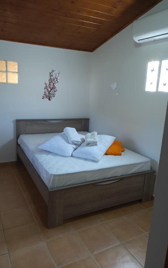Rooms & Studios Christina Sarti Buitenkant foto